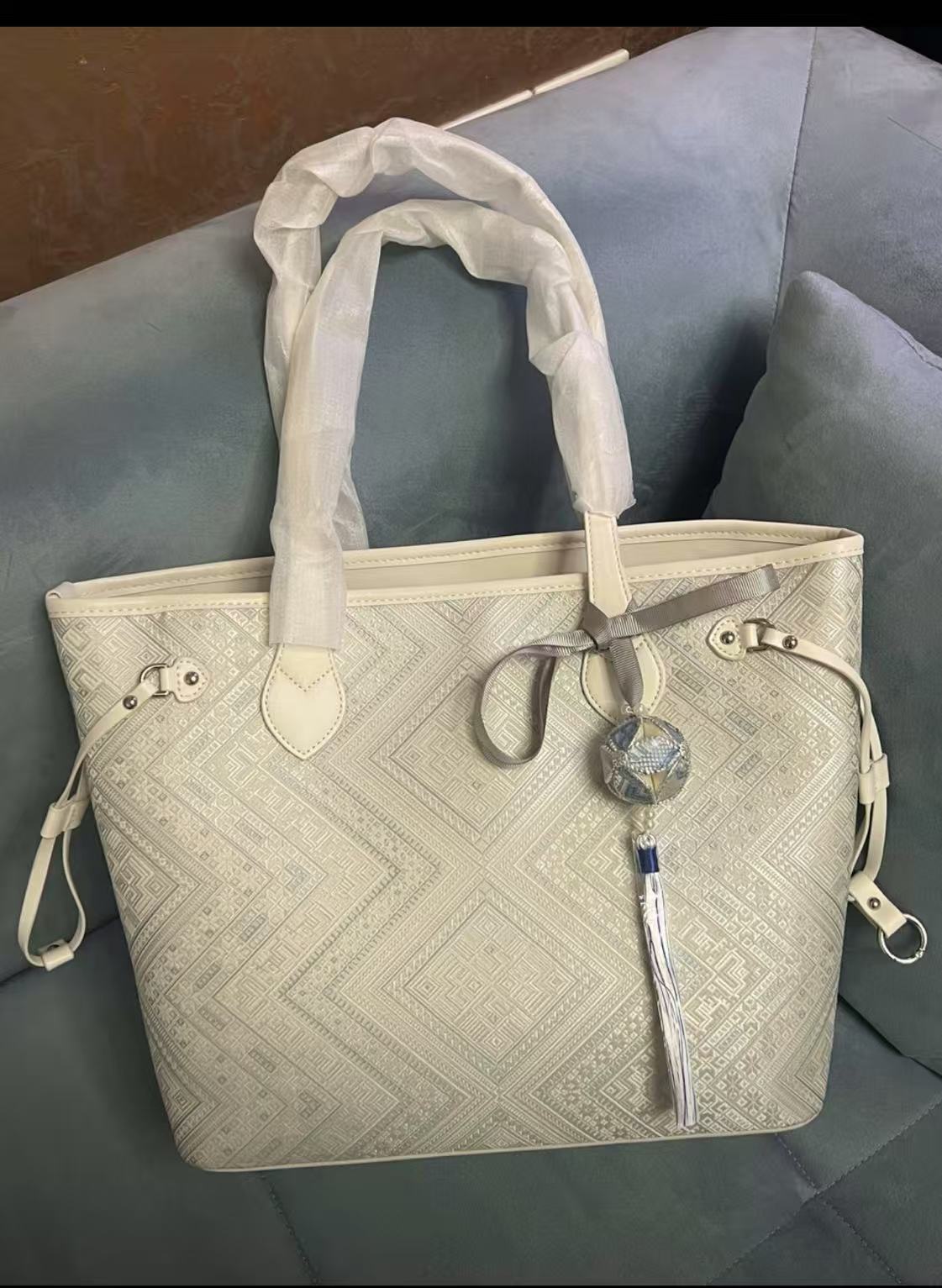 White Geometric Pattern Large Tote Bag -  Shaka Chinese Traditional Culture Store